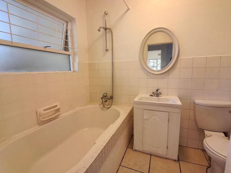 To Let 1 Bedroom Property for Rent in Tamboerskloof Western Cape